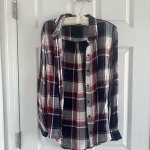 Women’s Plaid Shirt